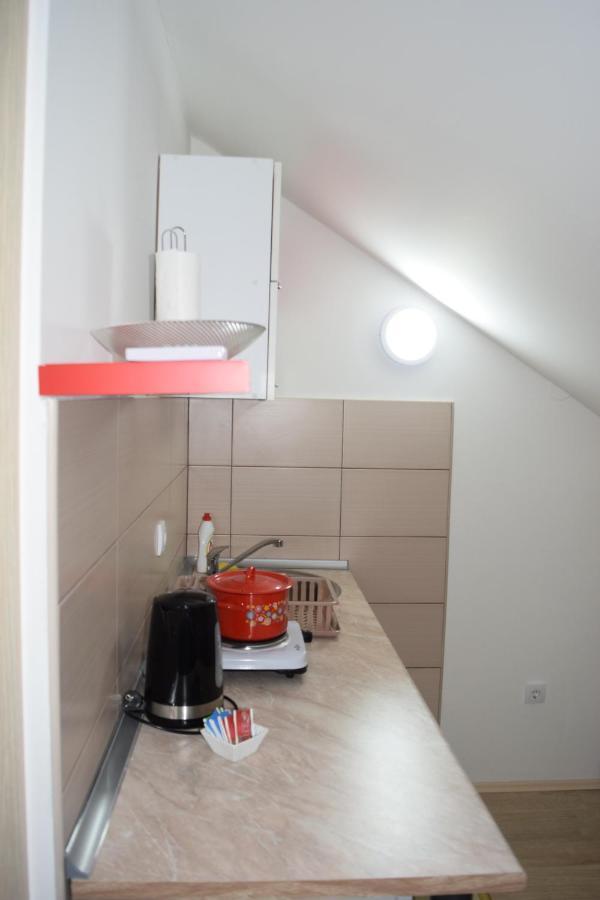 Appartamento Nadja Novi Sad Esterno foto